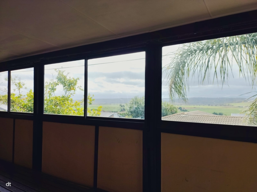3 Bedroom Property for Sale in Fraaiuitsig Western Cape